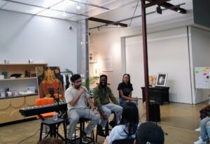 Perspectivas Poéticas: Explorando el multiverso y nuestras múltiples identidades